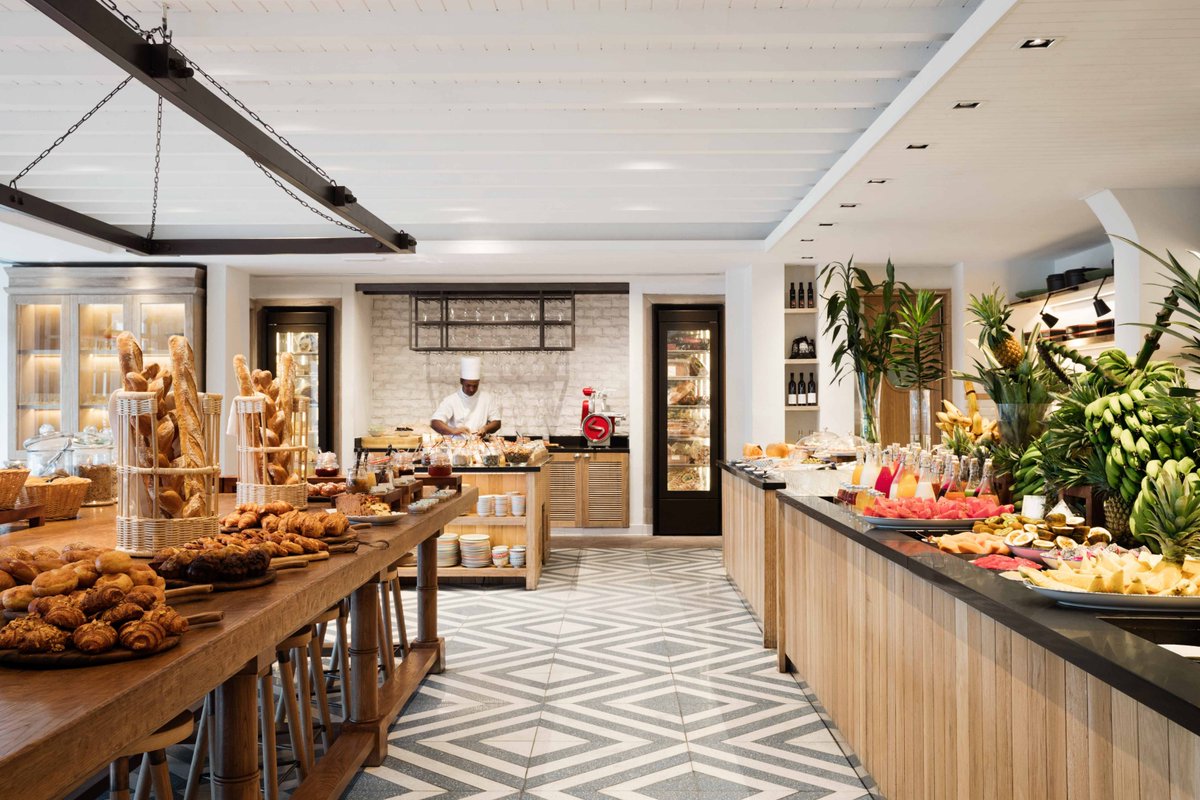 Experience a gastronomic journey and delight in a Chinese New Year extravaganza buffet dinner at La Terrasse on Friday 12 February 2021
#OOnlyHere #OOlesaintgeran #Feelmauritius