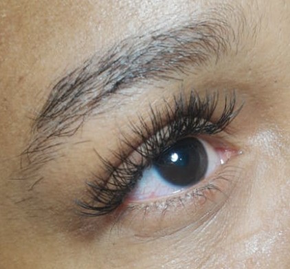 Butterfly_blogg's tweet image. Extensão de Cílios na Técnica Volume Brasileiro 😍
#volumebrasileiro #lashdesign 
#beleza #cíliosperfeitos