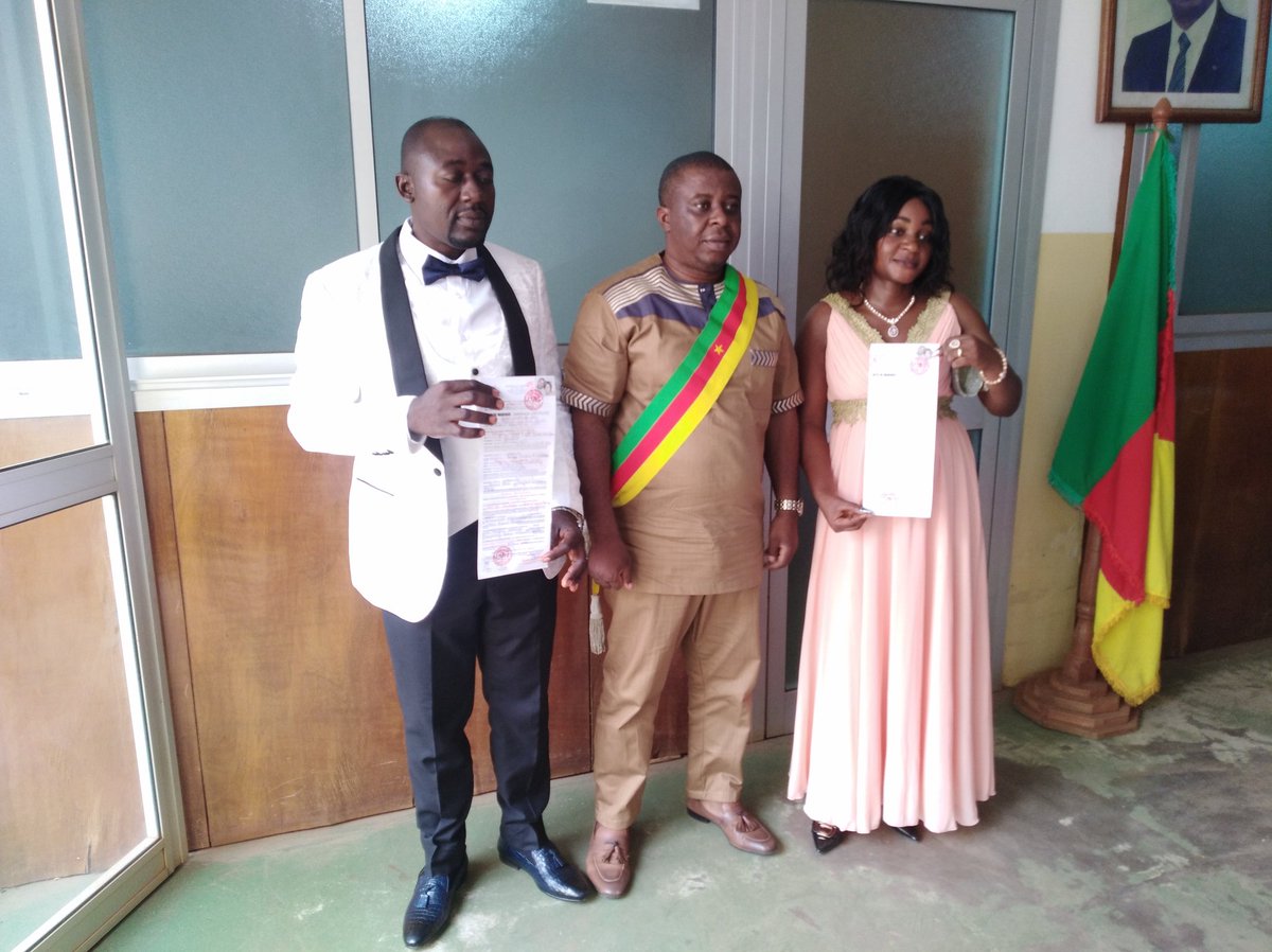 7Rdpc's tweet photo. CÉLÉBRATION D'UN MARIAGE DE JEUNES CE MATIN PAR LE MAIRE ADJOINT NUMÉRO 1 #ESSOMBA #MARTIN #NODIER.... https://t.co/3cFKHb6Crm