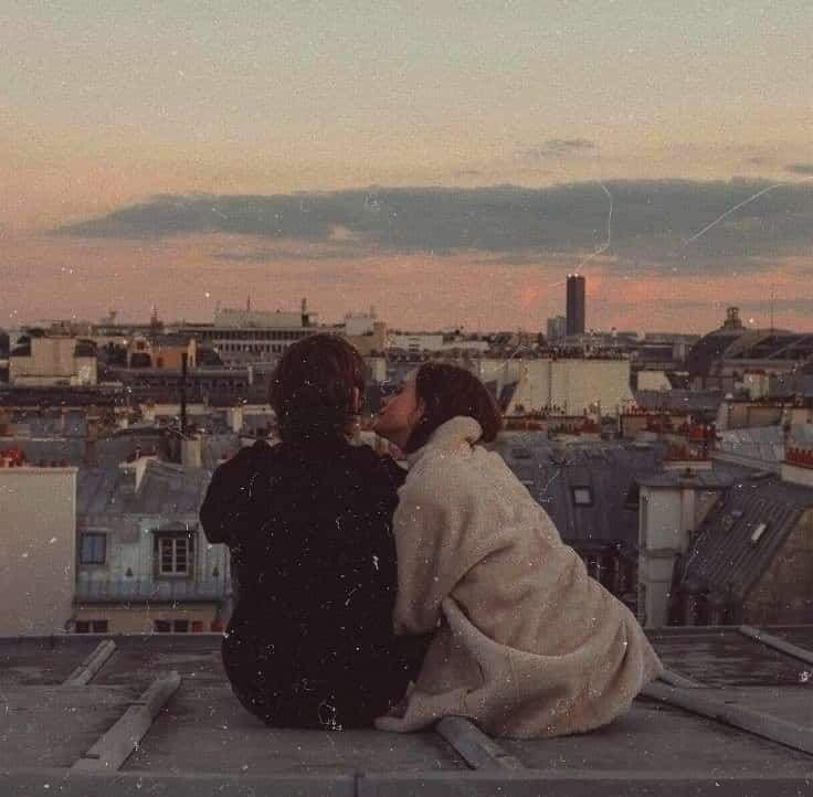 sulphuricacids's tweet photo. Long distance love isn’t easy. We all know that. Loving someone isn’t always enough to make a relationship works. It needs trust and equal effort for it to really work. LDR is emotionally challenging, but if they can make it, they are also worth it. https://t.co/CLehU6uEtz