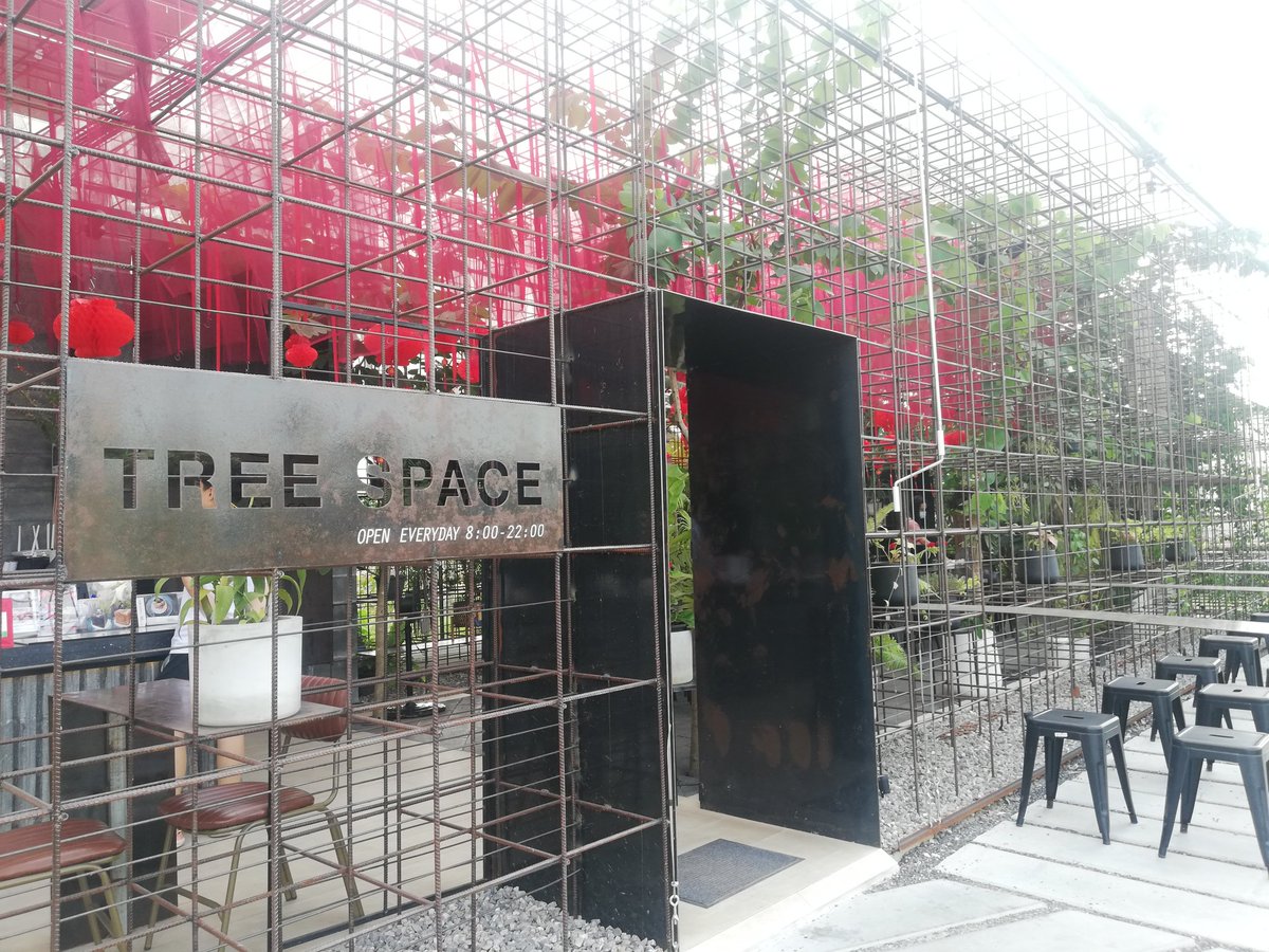 Kingdom_am_i's tweet photo. #ภูมิใจนำเสนอ #TreeSpace คาเฟ่ มาในธีมต้นไม้ ธรรมชาติ และโครงเหล็ก ไม่มีแอร์นะจ๊ะ แนะนำมาช่วงที่อากาศไม่ร้อนจัดหรือฝนไม่ตกจะดี
เราชอบนะไม่เหมือนใคร รสชาติโกโก้คือดีย์เลยละ #สุราษฎร์ธานี https://t.co/qlrVotcixX