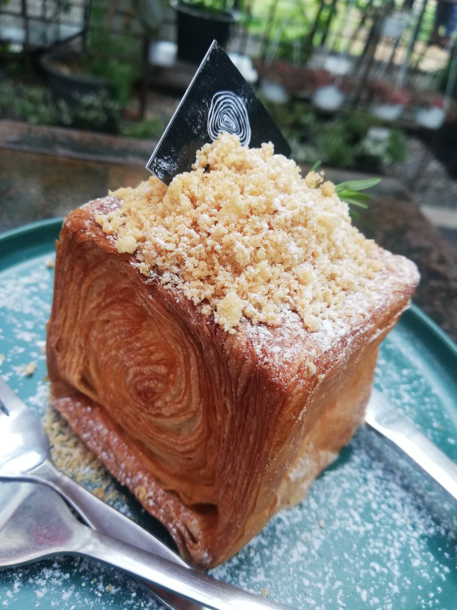 Kingdom_am_i's tweet photo. #ภูมิใจนำเสนอ #TreeSpace คาเฟ่ มาในธีมต้นไม้ ธรรมชาติ และโครงเหล็ก ไม่มีแอร์นะจ๊ะ แนะนำมาช่วงที่อากาศไม่ร้อนจัดหรือฝนไม่ตกจะดี
เราชอบนะไม่เหมือนใคร รสชาติโกโก้คือดีย์เลยละ #สุราษฎร์ธานี https://t.co/qlrVotcixX
