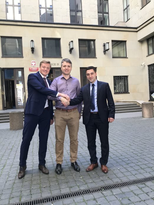 Bartosz Lewandowski tweet media