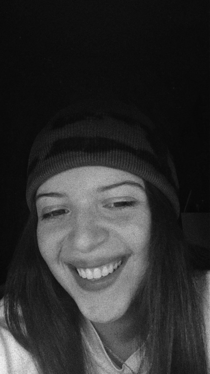 ✨ Keep your eyes on me ✨