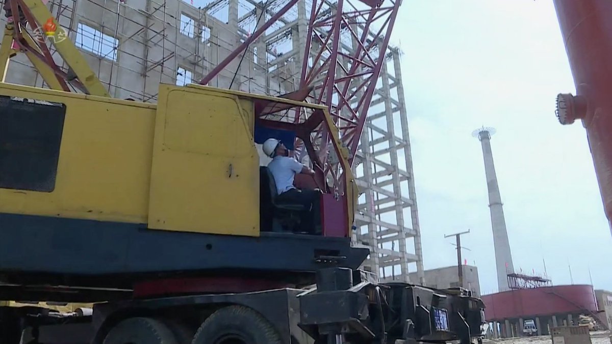 (8/11)-Shows off the mysterious Sunchon Chemical Complex rebuilding. State media usually omits the name and doesn't show much, calling it the "construction site of the project for establishing the C1 chemical industry." It's a big deal for self-reliant economy, but not done yet