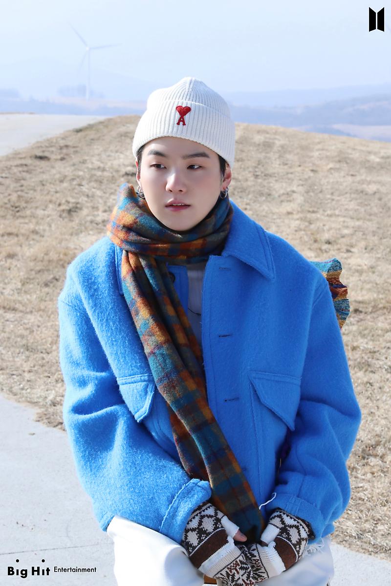 d2wings's tweet image. winter package x #SUGA