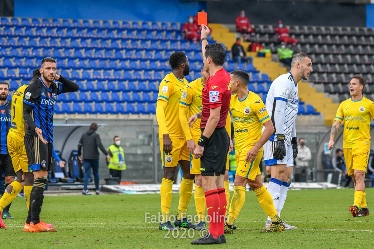TuttoPisa's tweet photo. #pisa #pisacalcio #pisasc #pisasportingclub #calcio #serieb #tuttopisa #arbitrocremonesepisa #pezzuto #illuzzi #ivanopezzuto #crepis #cremonesepisa #uscremonese #cremonese #forzapisa
https://t.co/5ClexBVnSz https://t.co/VraVMvdApj