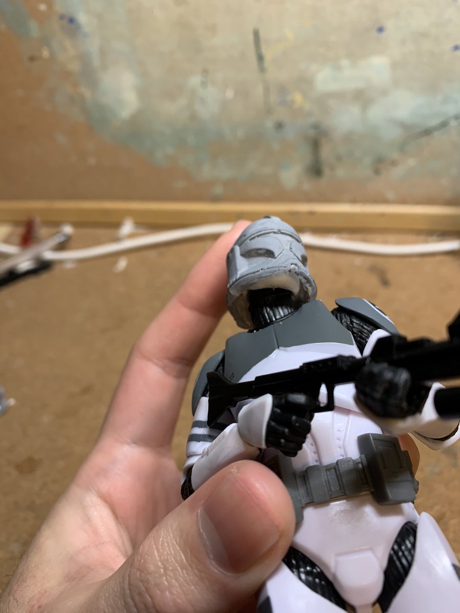 StudioREAL1's tweet image. 被った感じのフェーズ1クローントルーパー
薄いと被った時に破れるので大変でした😇