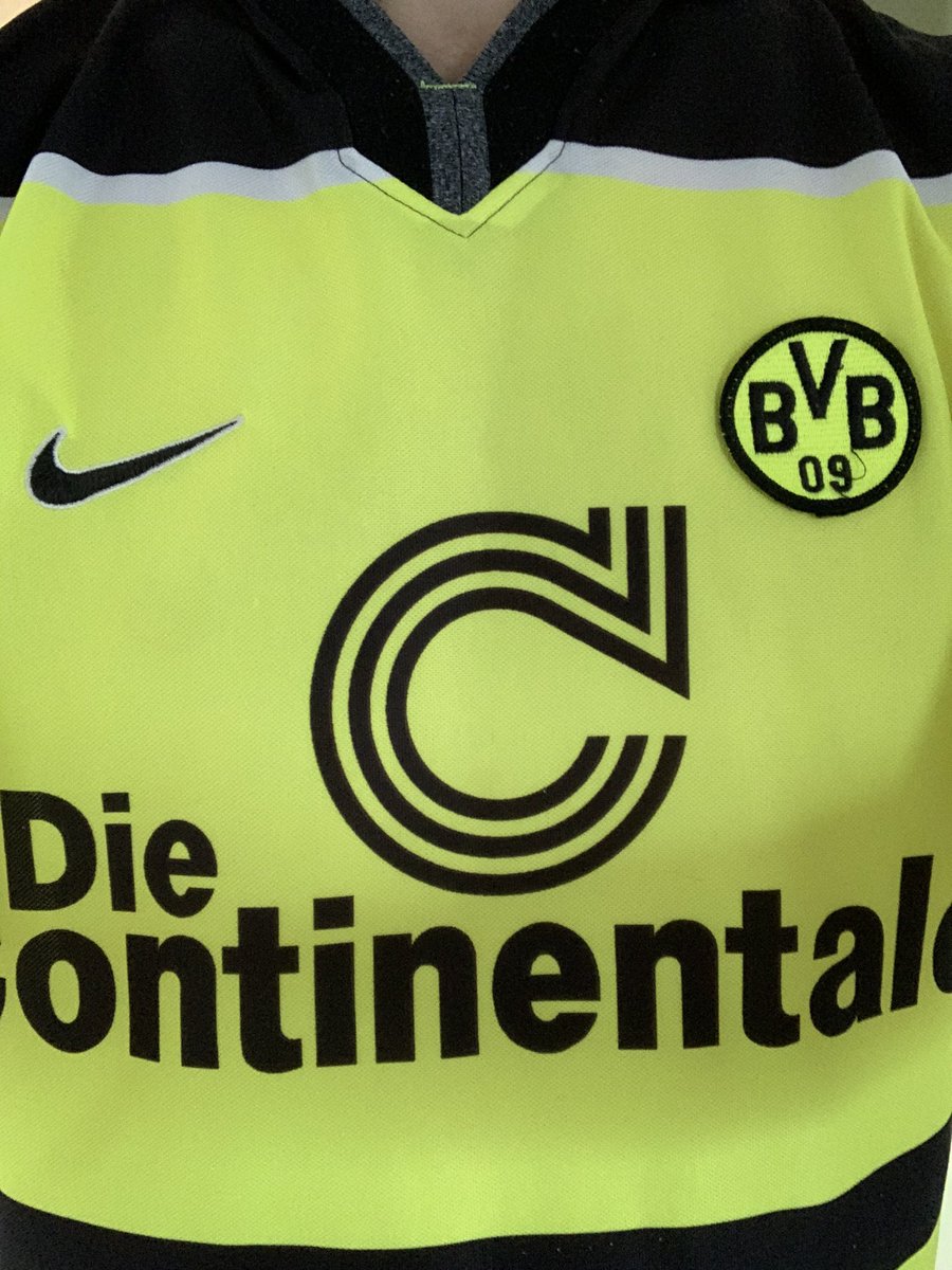 Inspired by the other kitsters out there, I took this day-glo @BVB shirt out for a run. Lovely stuff #kitsathome #lockdownshirts