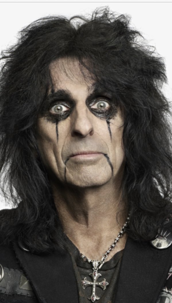 Happy birthday to Alice Cooper thanks for all your work over the years 