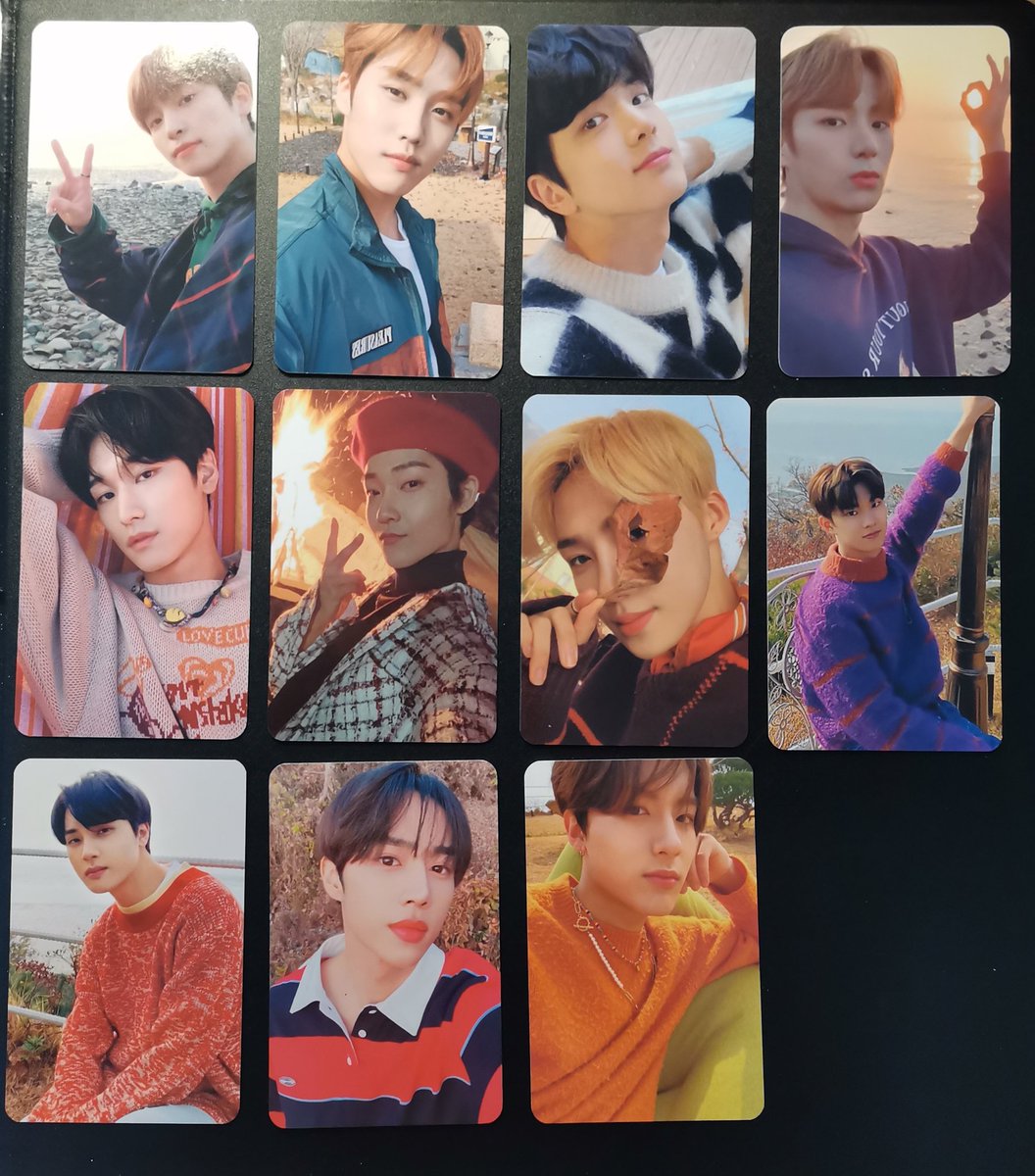 wonhosph's tweet image. #wphupdates

📝 re: bon, boyz, voyage photocards

second batch of bbv has arrived! will be dm-ing buyers soon after i sort them. thank you for your patience! ♡