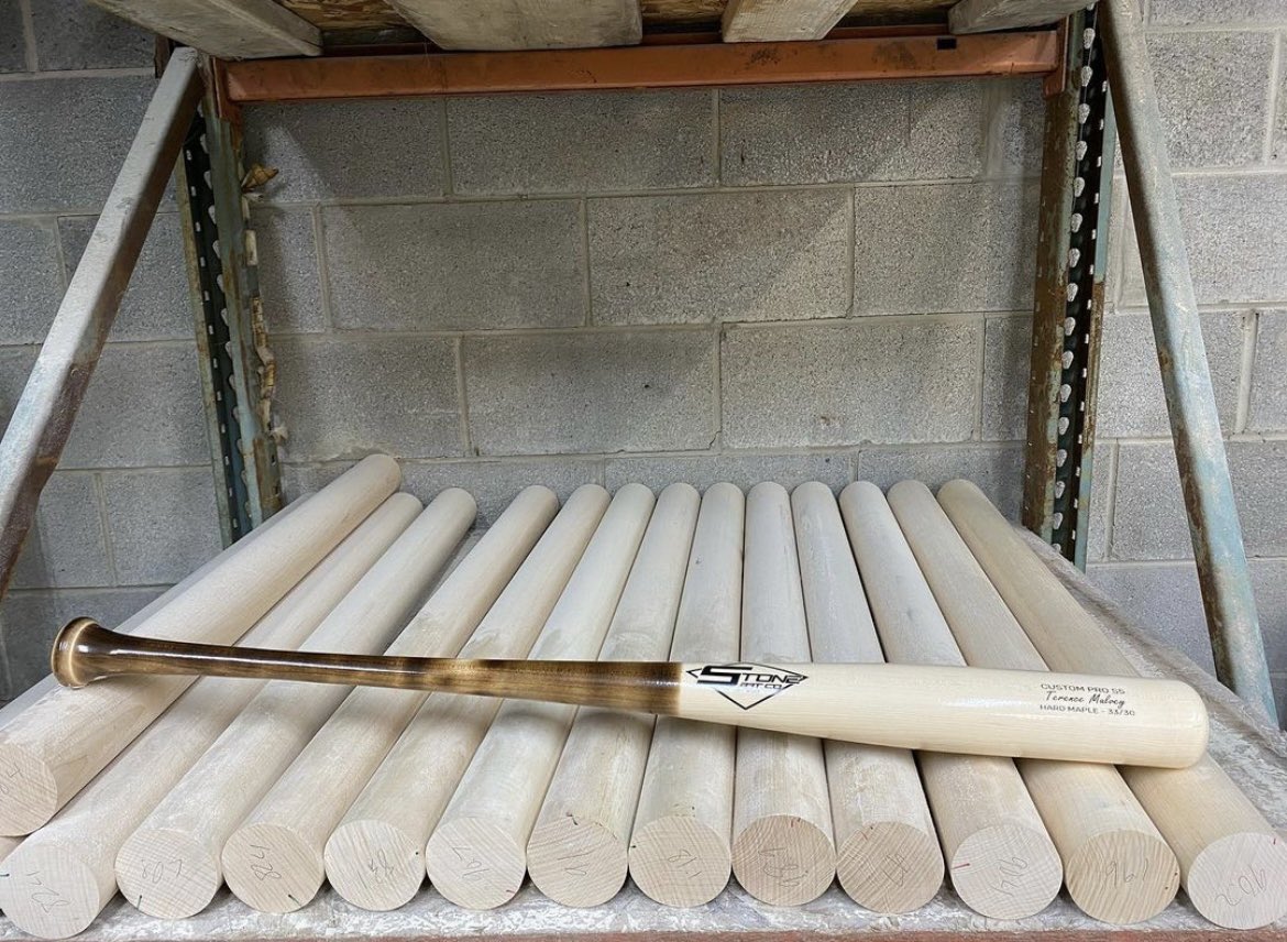 StoneBatCo's tweet image. Custom Pro S5!! 
Flame Tempered Handle🔥
Natural Barrel 🌲