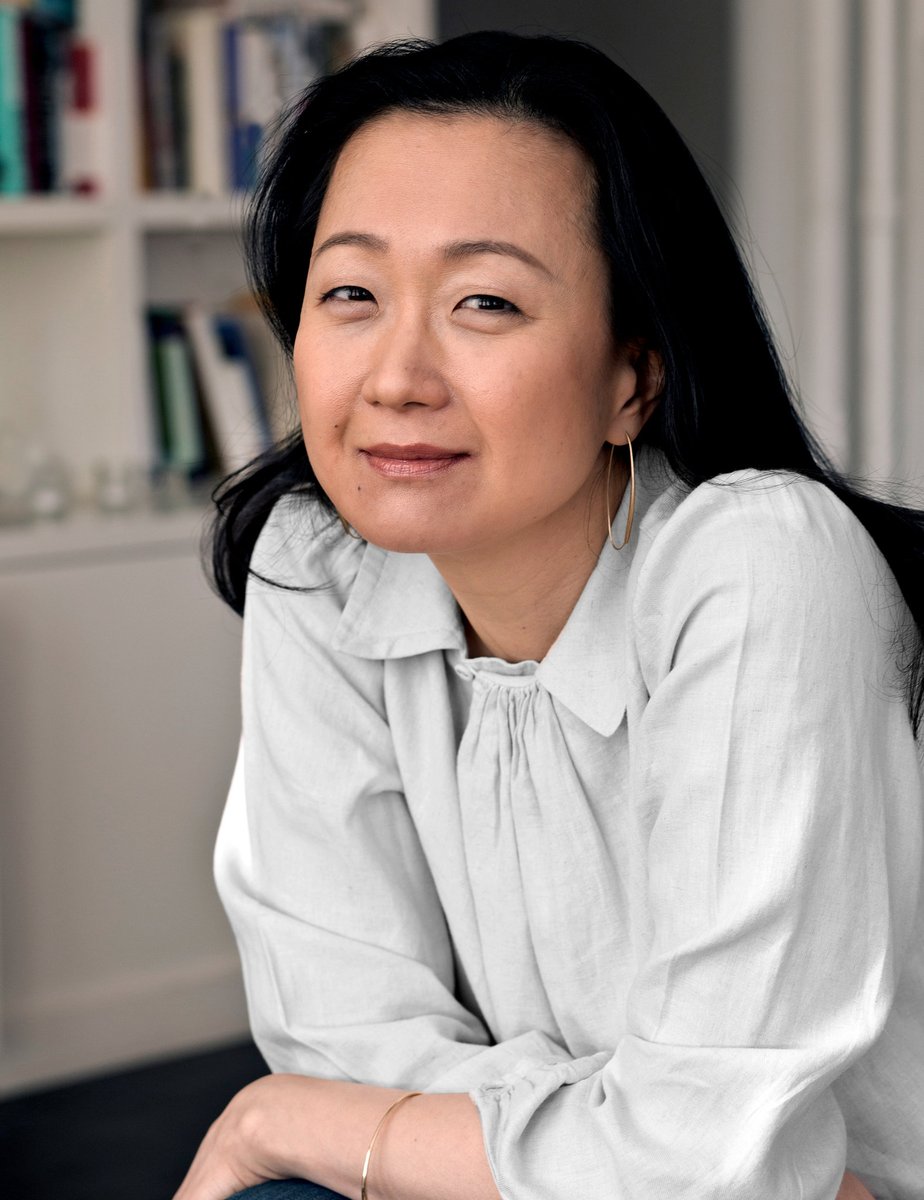 25Banpo's tweet photo. [#KCULTURA][#LITERATURA]
O livro Free Food For Millionaires, de @minjinlee11 (#Pachinko), vai receber uma adaptação para a @netflix pela mão de #AlanYang! https://t.co/N5OIqlHGg6