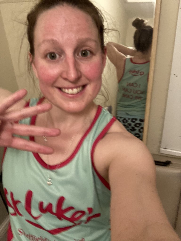 Strudderz_88's tweet photo. That was a seriously sweaty one tonight! All for a great cause so totally worth it! Thanks @TRIB3uk for providing a great high intensity class the endorphins have been released! Raising money for @StLukes_Sheff - please donate if you can https://t.co/yenocJAiy8 https://t.co/rbVXxJSGRR