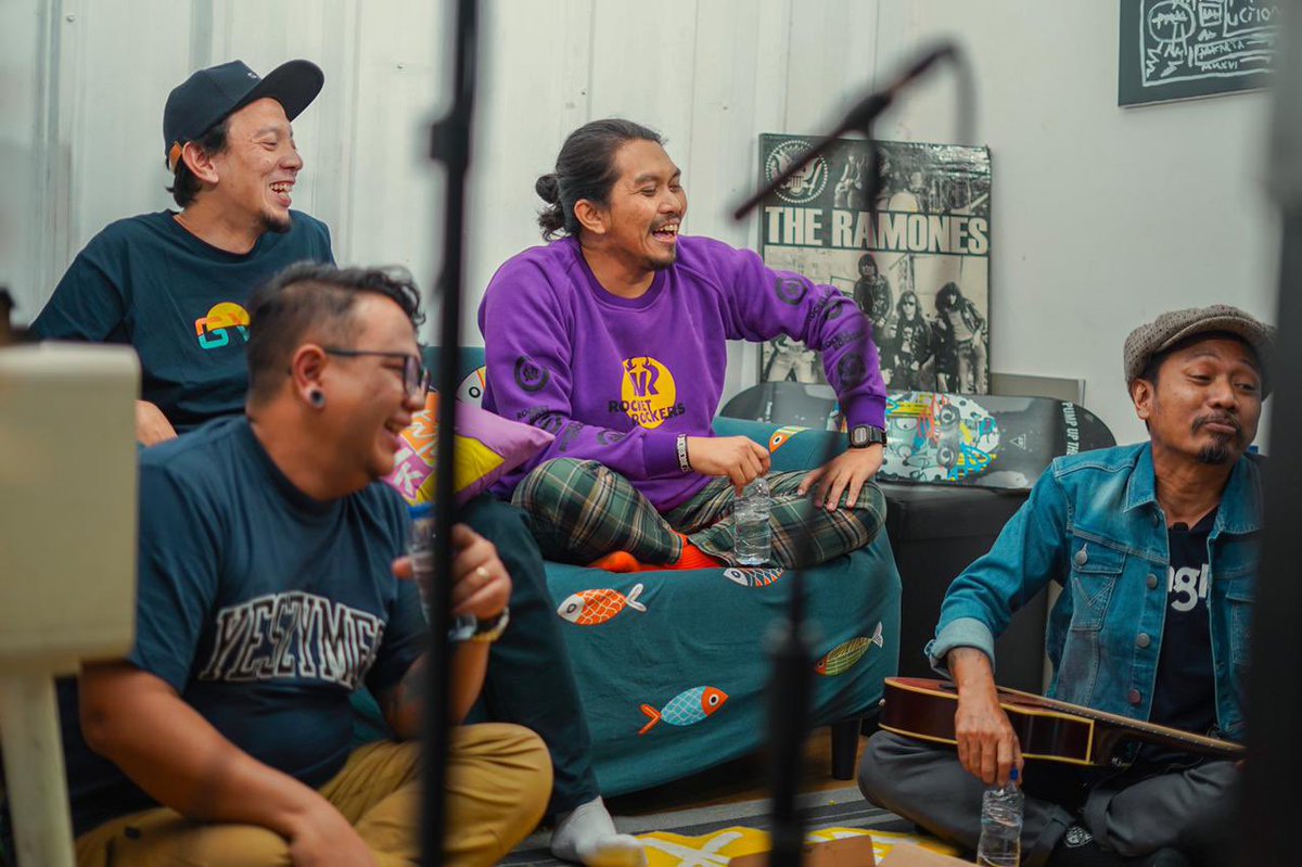 Rocket Rockers tweet media