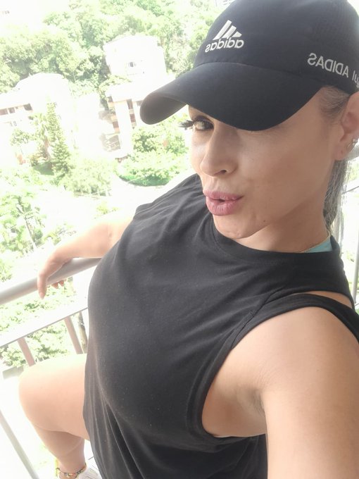 I am back guys and girl so thankful my father is doing much better after his long fight for corona virus<a href="/tag/latina"class="tags"><span>#latina</span></a><a href="/tag/milf"class="tags"><span>#milf</span></a><a href="/tag/onlyfans"class="tags"><span>#onlyfans</span></a>