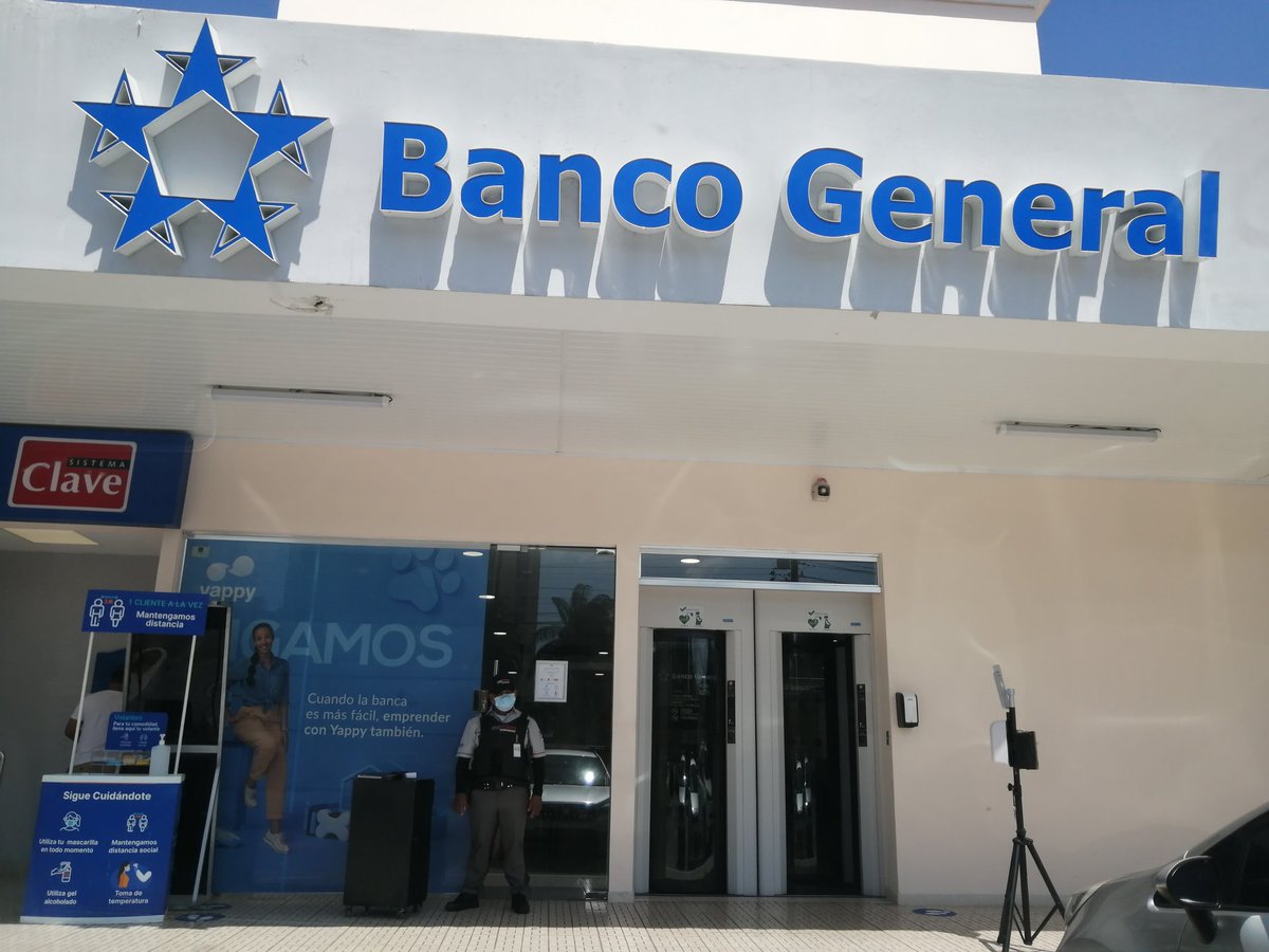 vanei07's tweet photo. @bancogeneral sucursal de condado del rey, no me permitieron entrar hoy por q es día de hombres, cuando ya se aclaró q la restricción es para compras, no para servicios bancarios #bancogeneral #malaatencion https://t.co/nWnjMWvZZf