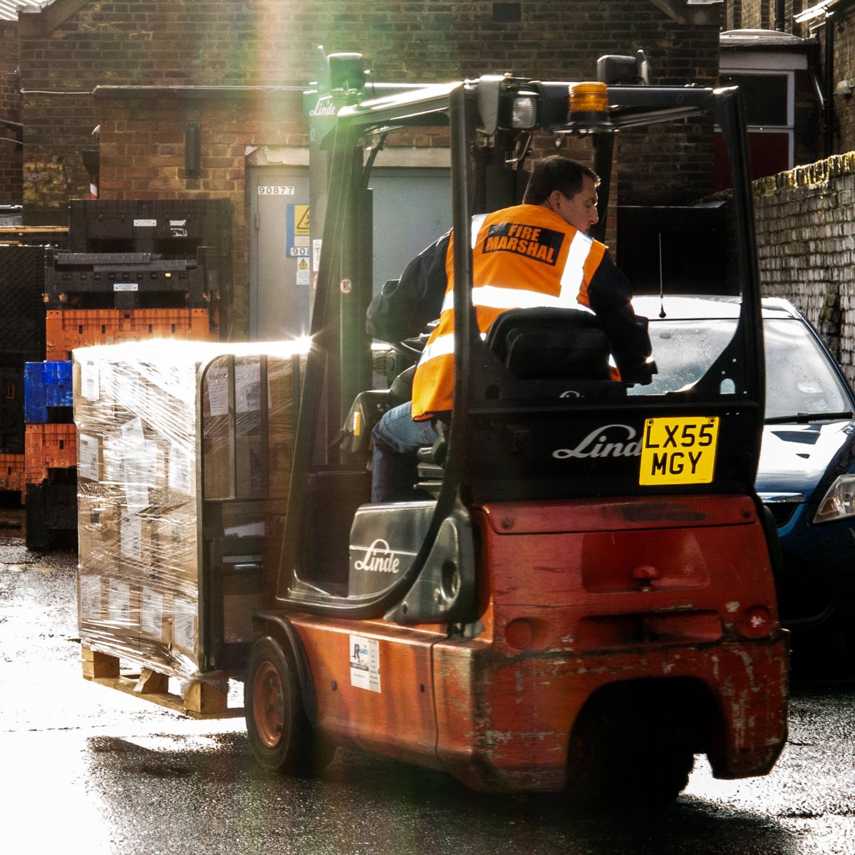 Thanks to <a href="/PostcodeLottery/">Postcode Lottery</a> players, 10,900 books have left our London warehouse and are heading to Ghana to support our ‘Books to Go’ programme! 👏🛺