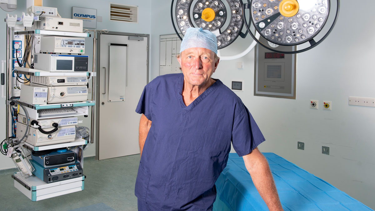 The truth is, many #NHS staff are burnt out from working without a break this winter. If we don’t look after the welfare of our staff, there is a danger many will drop out of the NHS, warns our president Professor <a href="/mortensen_neil/">Neil Mortensen</a> in a new blog: ow.ly/XqUc50Drit2