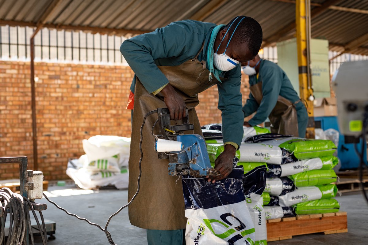 Very pleased to be joining other development finance institutions in supporting a new fund from <a href="/PhatisaGroup/">Phatisa</a>, which will invest to strengthen food supply, local production and distribution in Sub-Saharan Africa. 

More here ➡️ bit.ly/3awCyoh 🌍