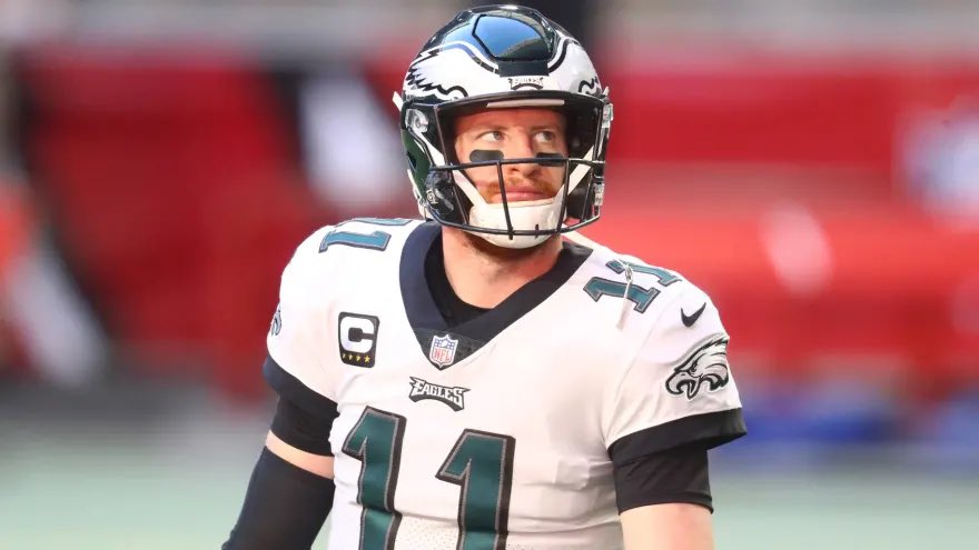 JClarkNBCS's tweet photo. Eagles are hearing from teams about trading for Carson Wentz, according to @MikeGarafolo 

Carson still has concerns with Eagles even after firing Doug Pederson and relationship with team is strained, according to Mike

Sounds to me like both sides would listen to trade offers https://t.co/POMpjO0k6E