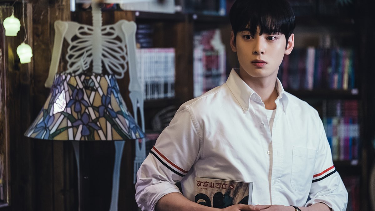 Последний из истинных. Су хо истинная красота дорама. Последняя истина 2001. Последний из истинных. Последняя истина true blue, 2001 постер.