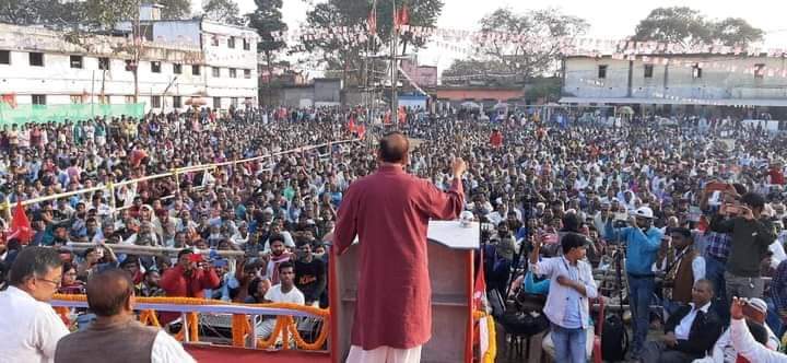 salimdotcomrade's tweet photo. The people of Murshidabad are turning in huge numbers in favour of the Left Congress alternative. The pictures are from Bhagawangola. https://t.co/2rhUgly8Gp