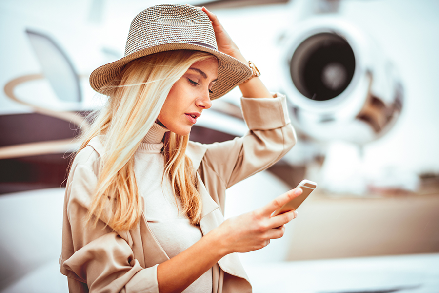JetLinxAviation's tweet photo. Jet Linx Mobile is your key to the sky on the fly. Our best-in-industry app keeps our clients connected to our guaranteed private jet services 24/7. Learn more: https://t.co/WMw3olTYaE #YourPersonalJetCompany https://t.co/gUv8SL2XK8