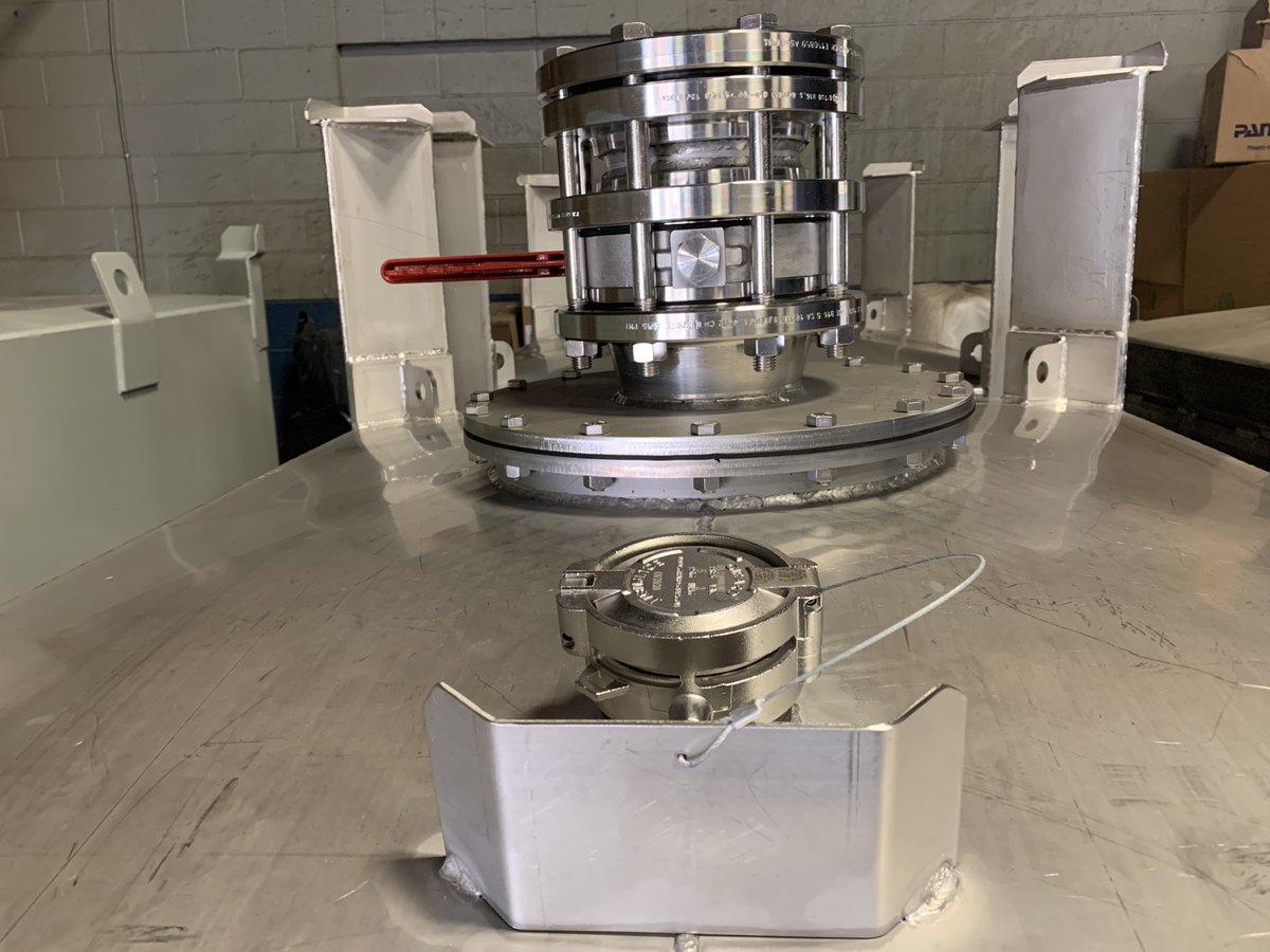 stelfab's tweet photo. New UN registered 11A/X IBC, Duplex 2205 Stainless Steel
#IBC #container #UN #11AX #Duplex2205 #stainlesssteel #drychemical #catalystbin #intermediatebulkcontainers #transportcanada https://t.co/uh1C9N2qmG