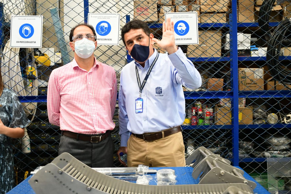 jrestrp's tweet photo. Iniciamos visita regional a Santander. Recorrimos la empresa Essi SAS, compañía metalmecánica que exporta a México, Ecuador y Guatemala. Desde  2018 han desarrollado una estrategia para exportar hacia India, donde ya cuentan con dos máquinas instaladas. https://t.co/FWaiBKfWIq
