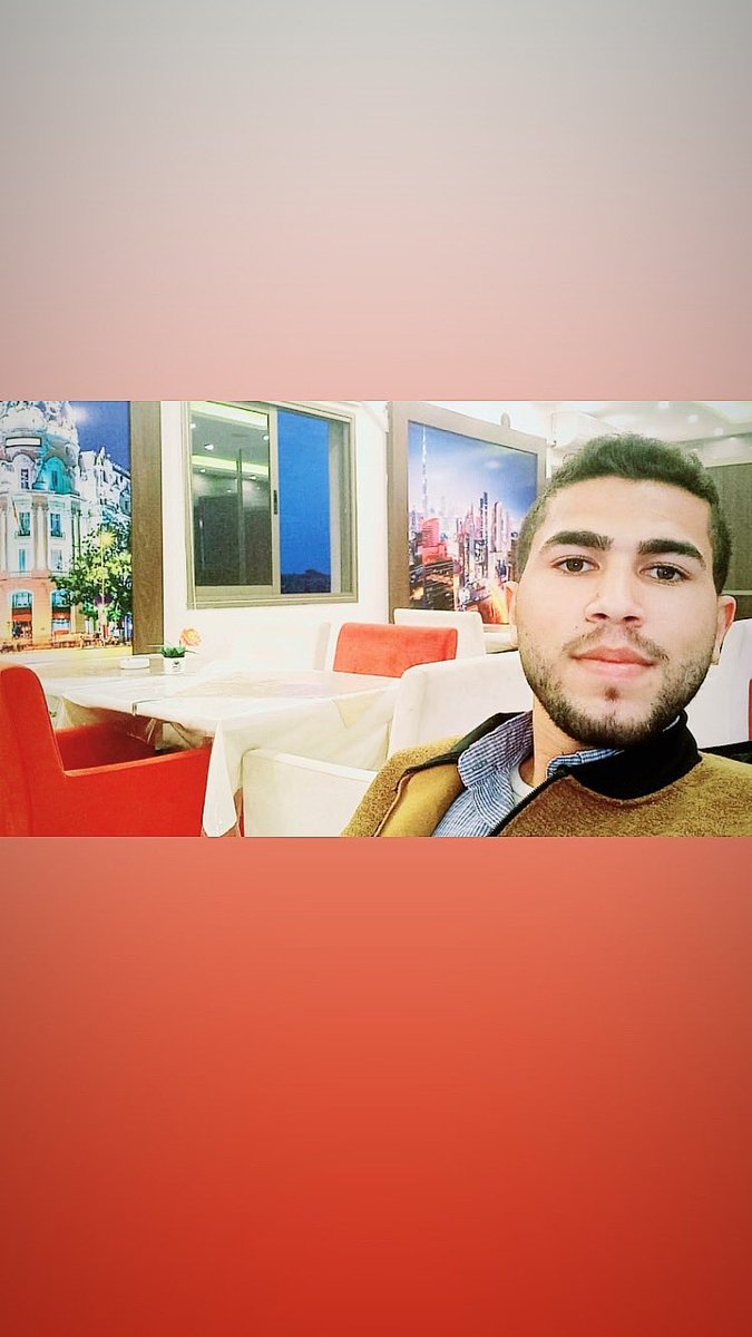 omar2010071's tweet photo. الظاهر مش مكتوبلنا نقرا الفاتحه غير بالصلاه 😂. https://t.co/8e2hGssS7w