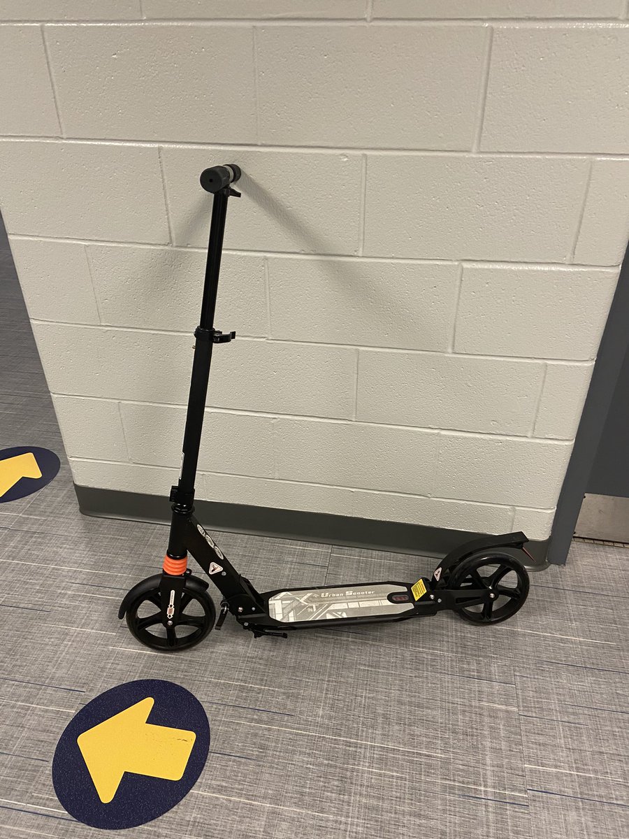 DeanSalzy's tweet photo. Day 7:  I was nominated by @mrsroth123  Everyday I will post a picture of a day in the life of an educator.  I will post w/o explanation and nominate someone else to take the challenge. That's 7 days and 7 pictures.  Today I nominate @LondonLMCTeam https://t.co/iTe4OuruFy