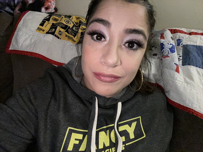 Just wanted to take a minute to say happy birthday to this Beautiful, Funny, Sexy, Huggable, Squeezable<a href="/tag/clip"class="tags"><span>#clip</span></a><a href="/tag/pegging"class="tags"><span>#pegging</span></a>