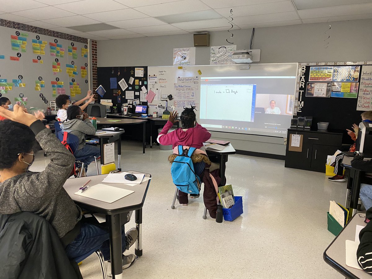 RachelleLove25's tweet photo. Ss participate in Greg Tang zoom lesson @RandallBearsISD https://t.co/iVwQJaZxz4