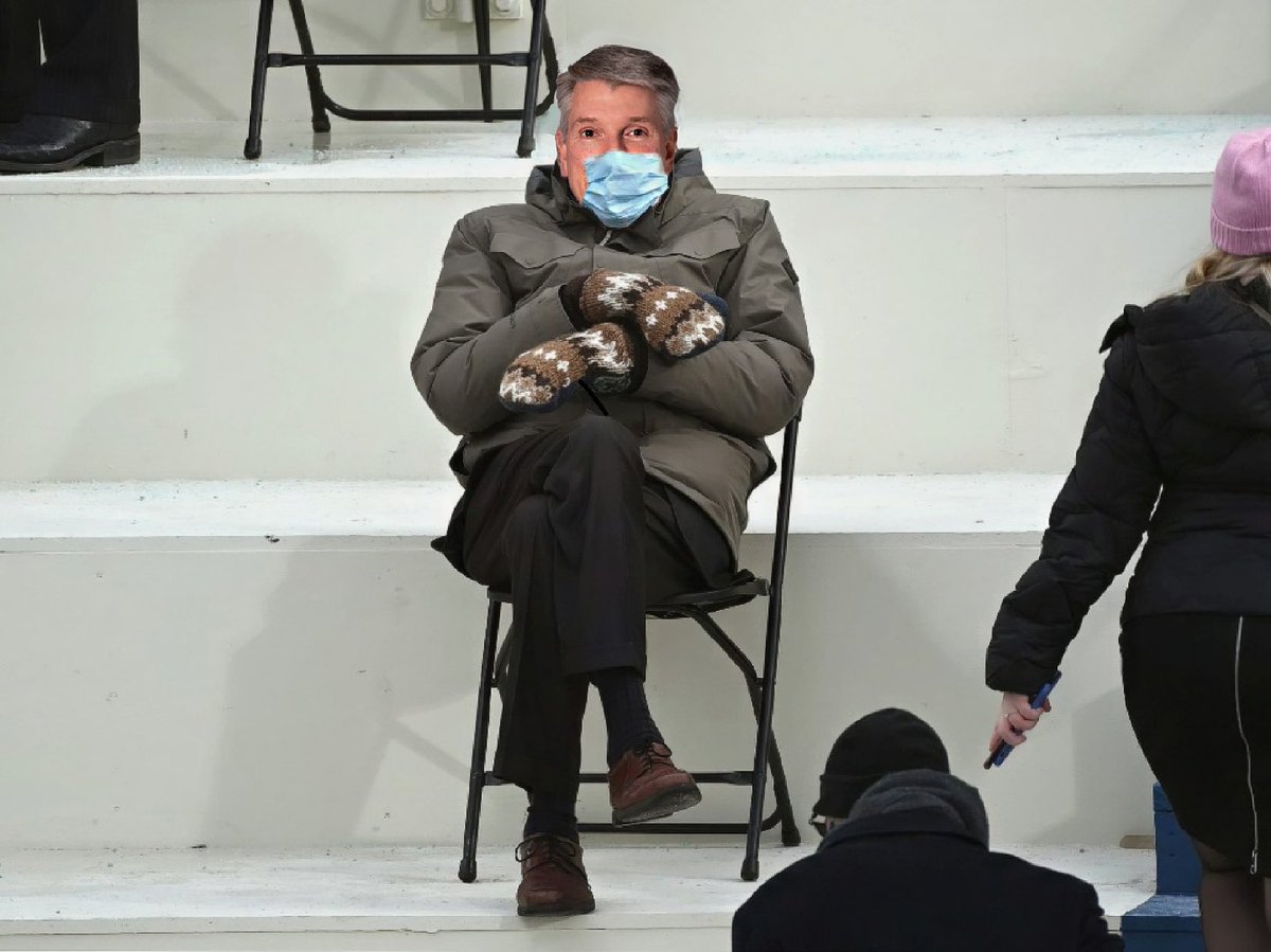 How <a href="/UCMPresident/">UCM President Roger Best</a> feels when we tag the wrong account...

#whoops #RunItBack