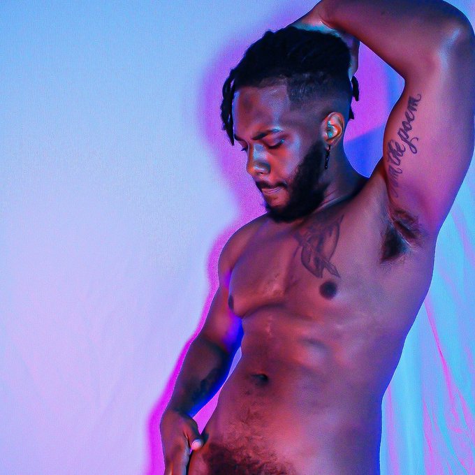 #NewProfilePic https://t.co/1Kkp8DGwrW<a href="/tag/newprofilepic"class="tags">#NewProfilePic</a>