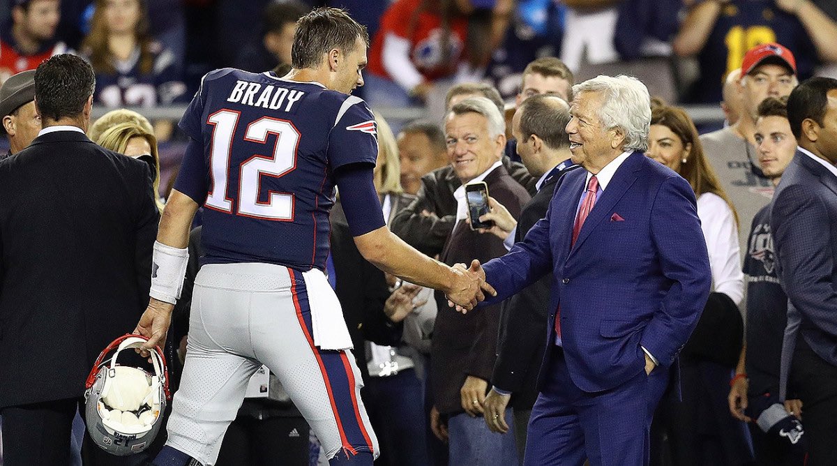 iJordanMoore's tweet photo. Patriots owner Robert Kraft today: “I’m rooting for Tom Brady. I really hope he wins on Sunday.”

Says Tom is one of the greatest people he’s ever met and he’s grateful that he played in New England for 2 decades. https://t.co/9Kt1z2UKzV