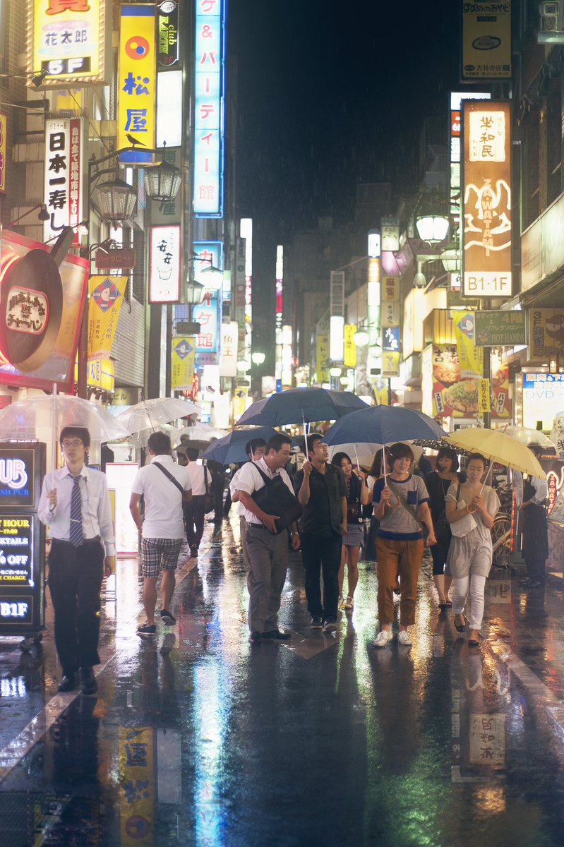 BenLorph's tweet photo. #tokyo
#japan #日本 #nightphotography #streetphotography #architecture #main_vision #huffpostgram #visualsoflife #cbviews #instagramhub #citybestpics #moodygrams #fantastic_earth #ig_captures #livefolk #ig_today #estheticlabel #agameoftones #suspectmag #ig_japan https://t.co/QDPys1UXpZ