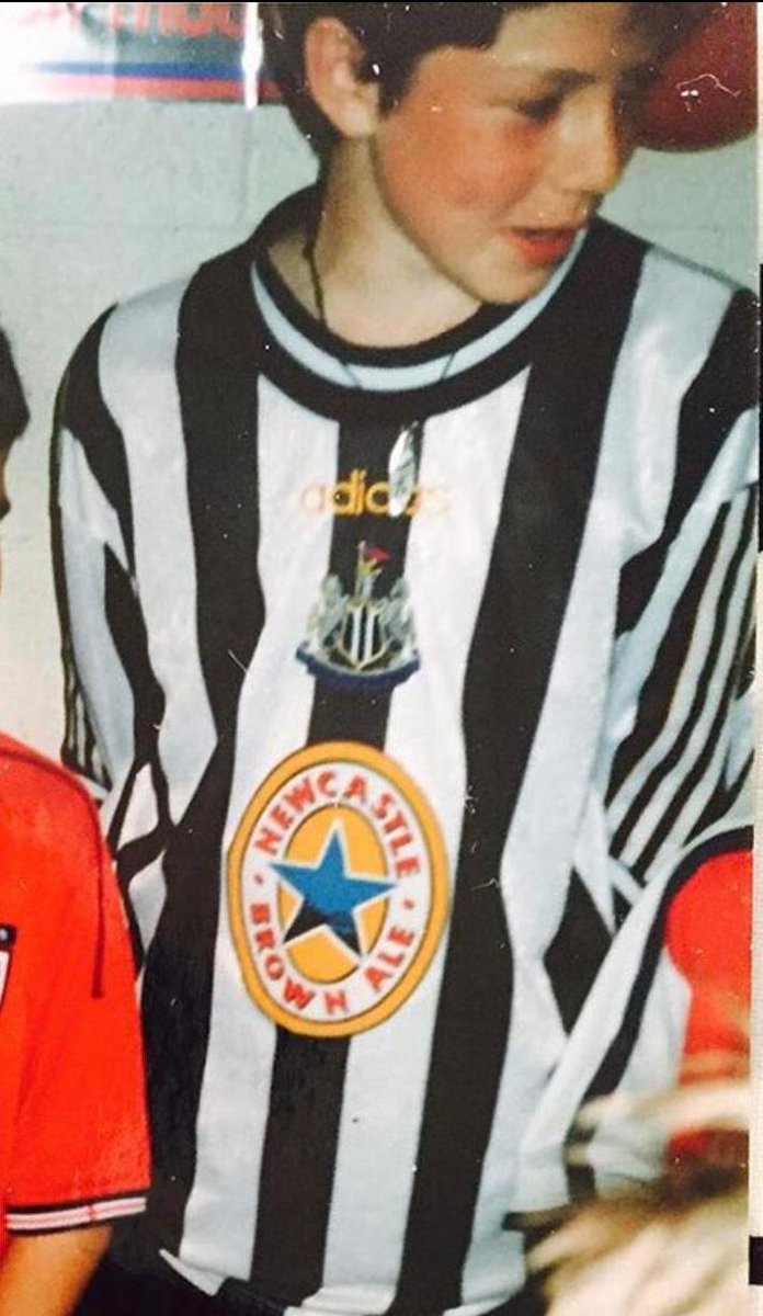 James Bay (@jamesbaymusic) on Twitter photo Big, shiny throwback to 1999. Everyday dreaming of playing up front for the Toon with the big man <a href="/alanshearer/">Alan Shearer</a> 🖤🤍🖤🤍 Big, shiny throwback to 1999. Everyday dreaming of playing up front for the Toon with the big man <a href="/alanshearer/">Alan Shearer</a> 🖤🤍🖤🤍