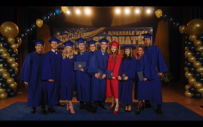 riverdale 5x03 chapter seventy nine: graduation recensione