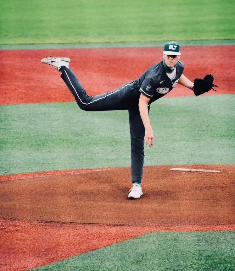 2018 grad <a href="/Casey_Bargo/">Casey Bargo</a> has worked extremely hard and has transitioned from <a href="/LincolnTrailBSB/">LTC Statesmen</a> to <a href="/CharlotteBSB/">Charlotte Baseball</a>. #jucobandit #CentralDNA #family