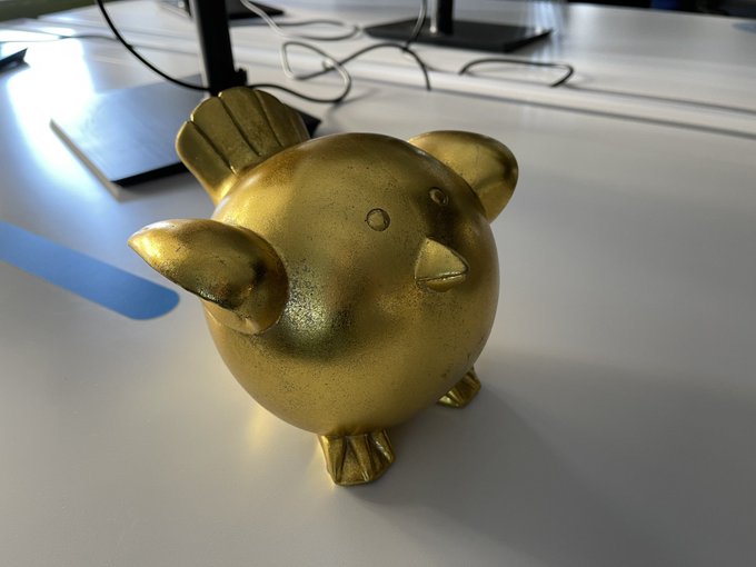 Did a quick tour of the new #durability office setup and spotted some icons https://t.co/uelZUqu5Wv<a href="/tag/durability"class="tags">#durability</a>