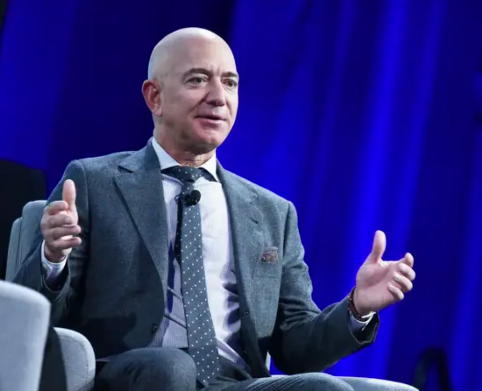 1. The “regret minimization framework” Lesson: There is no such thing as living a “perfect” life. But it is possible to live a life with few or no regrets.Jeff Bezos - Founder of Amazon