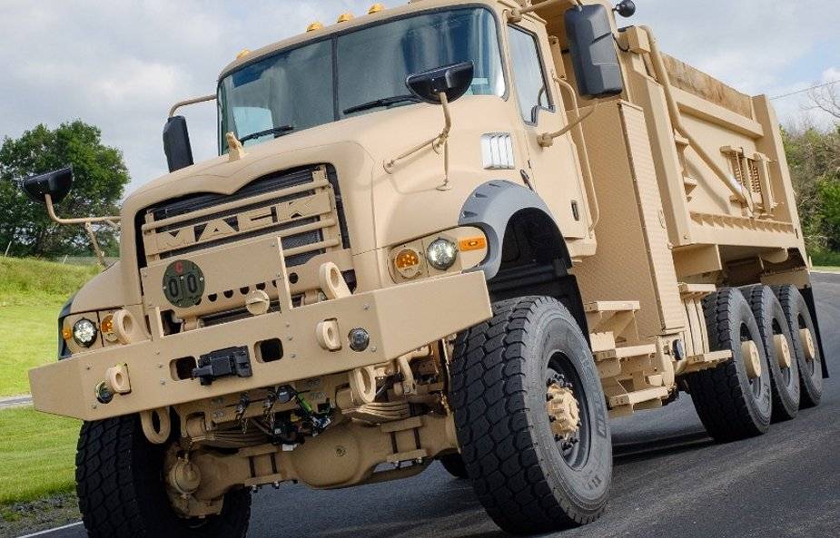 Mack defense 4х4. Mack m917. Mack defense 4х4. Mack m917a3 броневик. Mack m917a3.