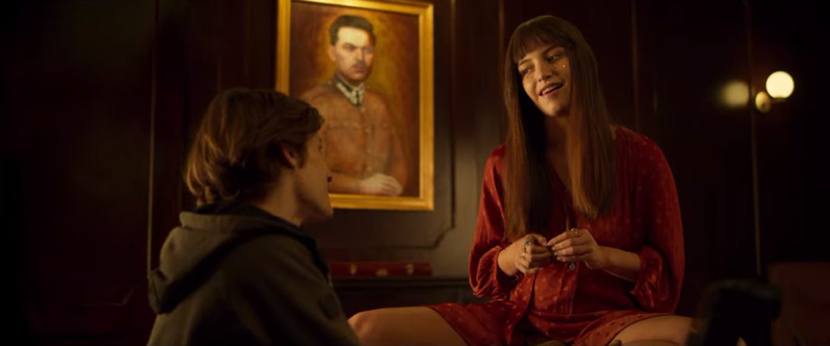 geekbroll's tweet photo. Netflix's ALL MY FRIENDS ARE DEAD is a really good time. (Watch it in Polish w/ Eng Subs) NYE party goes off the rails and we watch the engaging drama that gets everyone to their final resting place. SUPER FUN! I LOVE the ending. #AllMyFriendsAreDead #Netflix #SubNotDub #Polish https://t.co/236a84FcVb