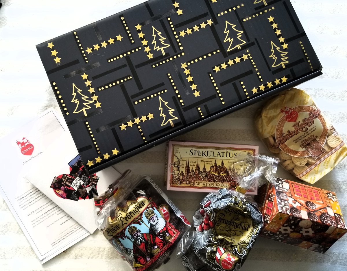 Thank you <a href="/hdm_stgt/">Hochschule der Medien (HdM)</a> international team for spreading the #Stuttgart Christmas market spirit all the way to #Toronto. It's always a pleasure working with you.