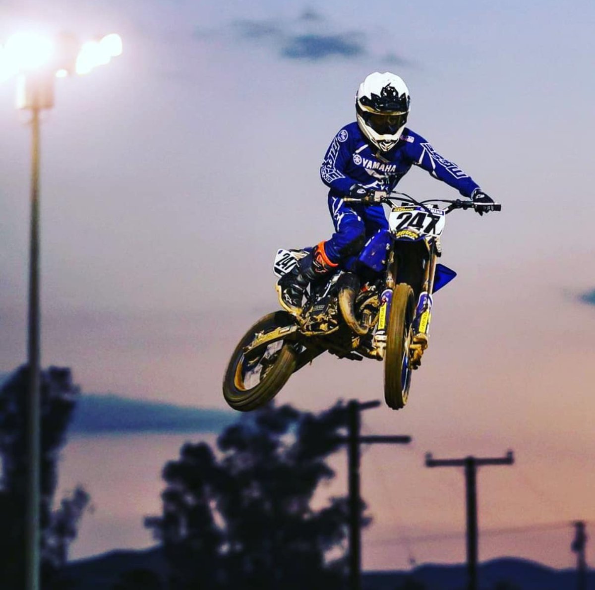 Wyatt Thurman racing under the lights @perrismotocross! 📷:@smxpictures #radmvmnt #radcompany #california #parrismx #mxdaily #thisismoto #moto #mx #dirtbiking #bmx #mtb #scoot #freeride #outdoors #travelstoke #skate #wakeboarding #surf #boating #fitness #keepitwild #optoutside