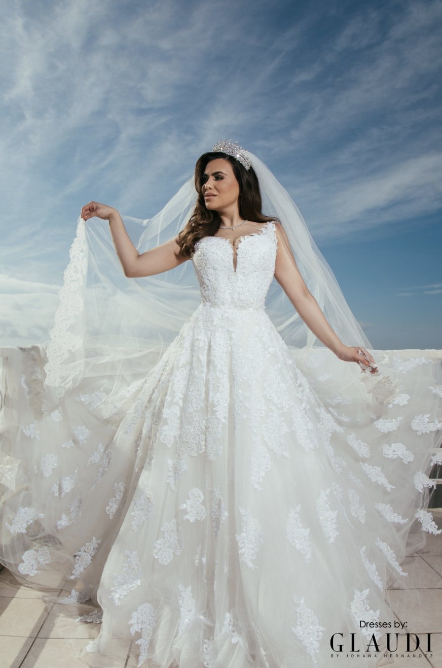 Glaudi top bridal boutique