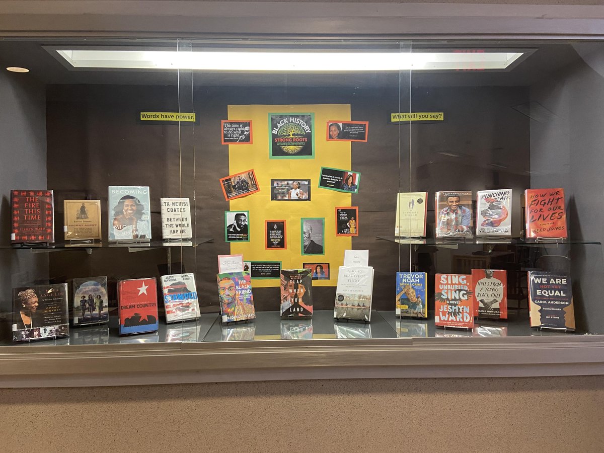 MHSHawksLibrary's tweet image. 