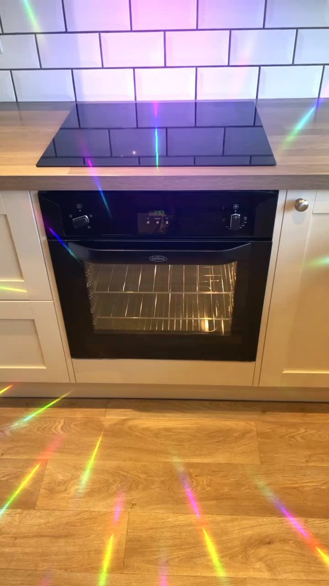 🔥 Professional Oven Cleaning 🔥

Today we were in the depths of rural Sussex cleaning an oven prior to the new tenants moving in on Saturday!

#ovencleaning #pretenancy #tenants #cleaning #bangtidy #ovendoctor #covidcleaning #COVID19 #steyning #sussex #countryliving